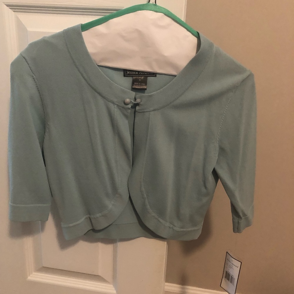 Crop sweater